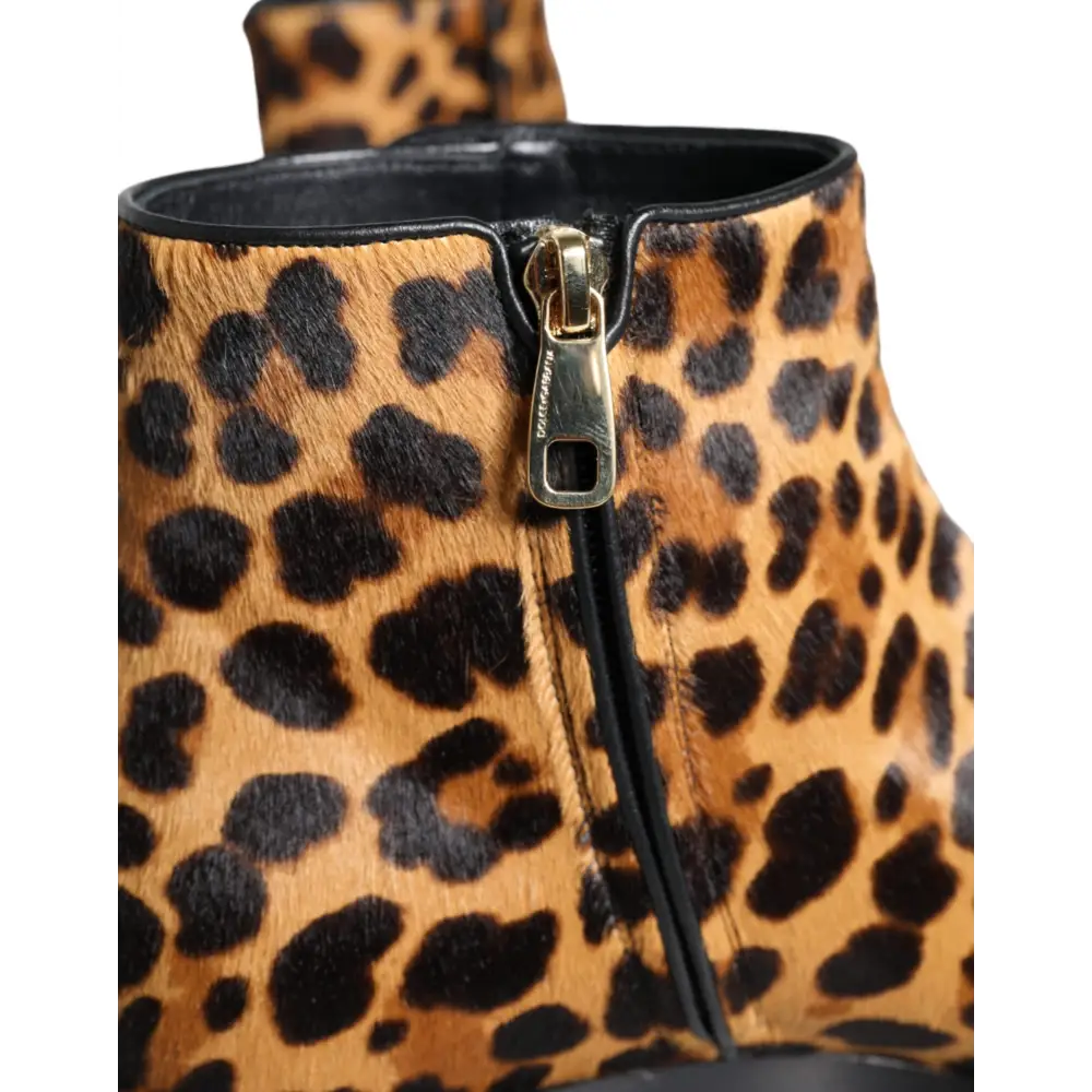 Dolce & Gabbana Braun Leopard Kalb Pelz Ankle Stiefel Schuhe