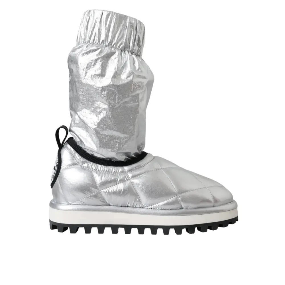 Dolce & Gabbana Metallic Silber gesteppt Logo Patch Stiefel Schuhe - EU39/US8.5