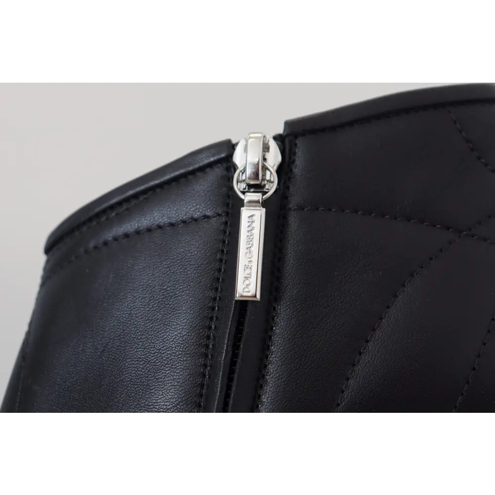 Dolce & Gabbana Schwarze Devotion Gesteppte Knöchelstiefel mit Schnalle Schuhe - EU39/US8.5