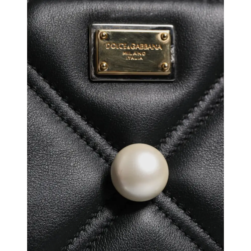Dolce & Gabbana Schwarze Lederumhängetasche mit Logo und Perlenverzierung