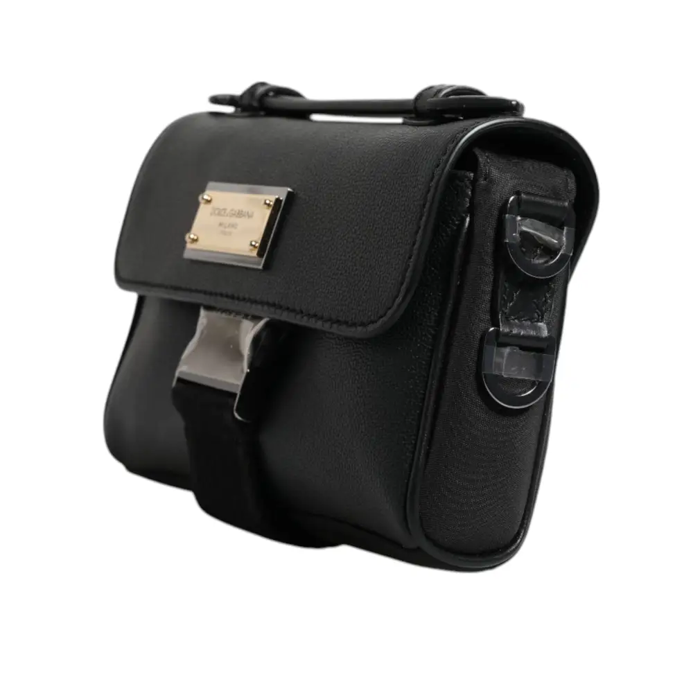 Dolce & Gabbana Schwarze Logo-Plakette Leder Umhängetasche mit Schnalle