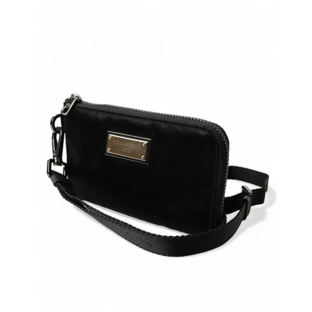 Dolce & Gabbana Schwarzes Nylon Logo Plaque Schlüsselanhänger Tasche Clutch