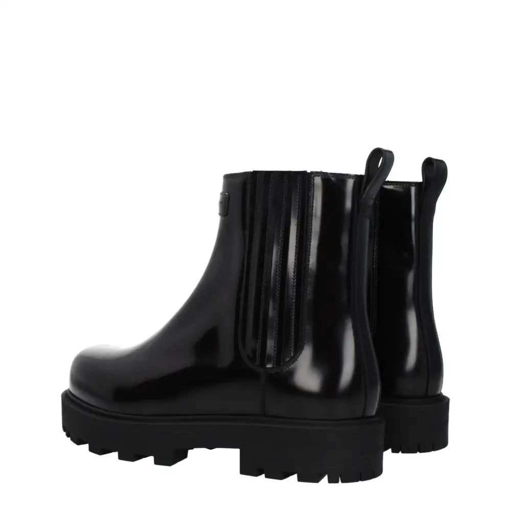Givenchy Schwarze Lederstiefeletten