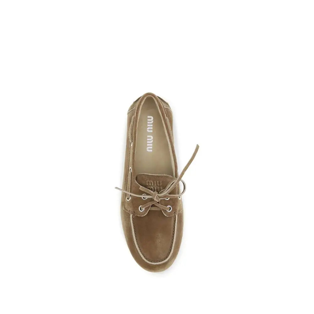 Miu Miu Beige Kalbsleder Bos Taurus Slip-On Loafer