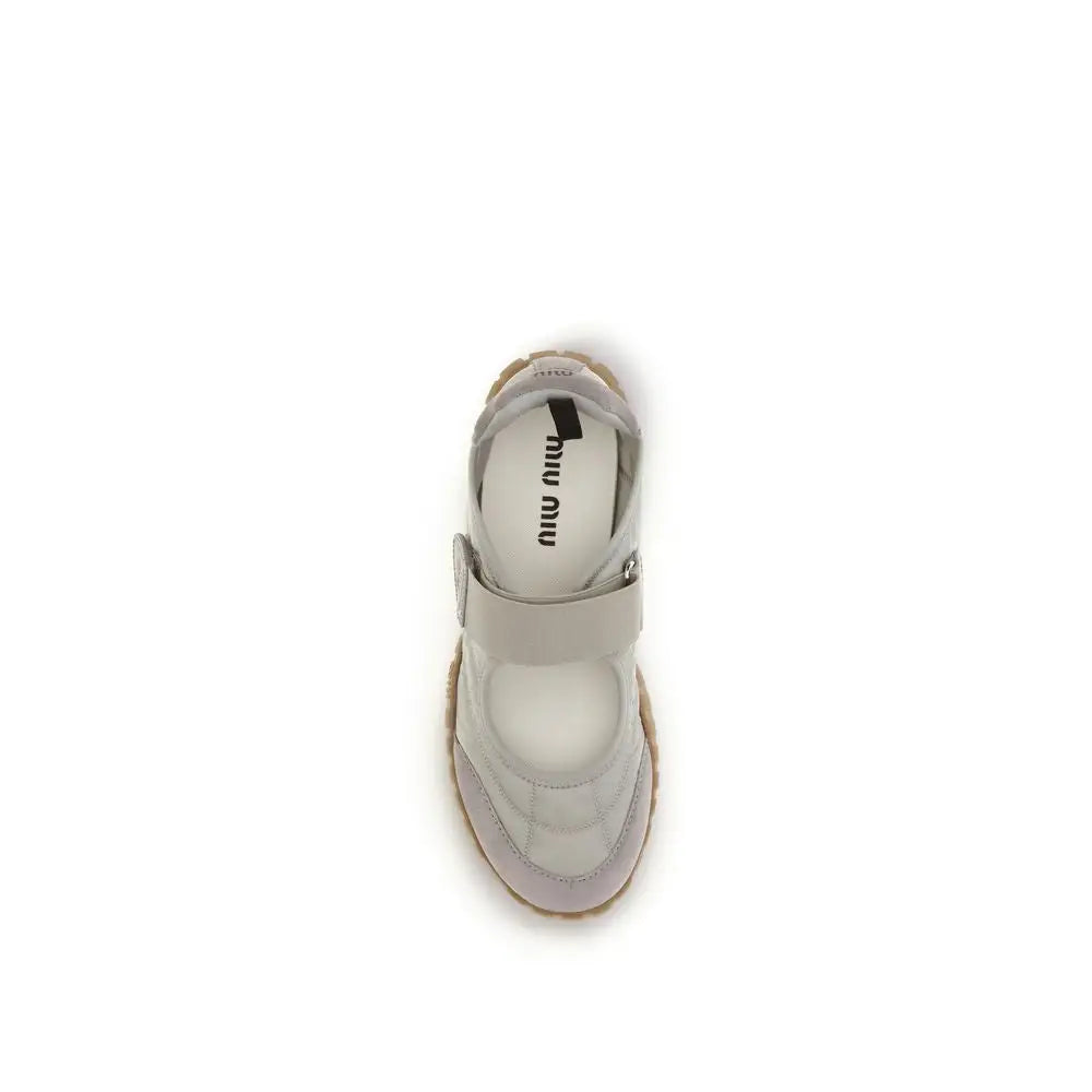 Miu Miu Grau-Ballerinas aus recyceltem Polyamid - EU40/US10