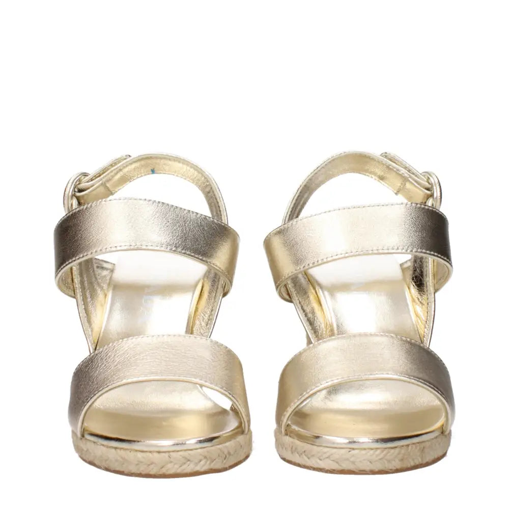 Prada Goldene Leder-Keilsandalen