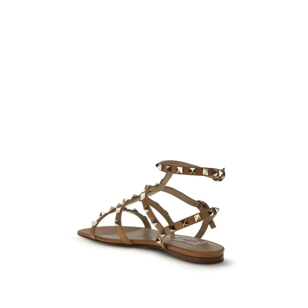 Valentino Garavani Beige Kalbsleder Bos Taurus Flache Sandalen