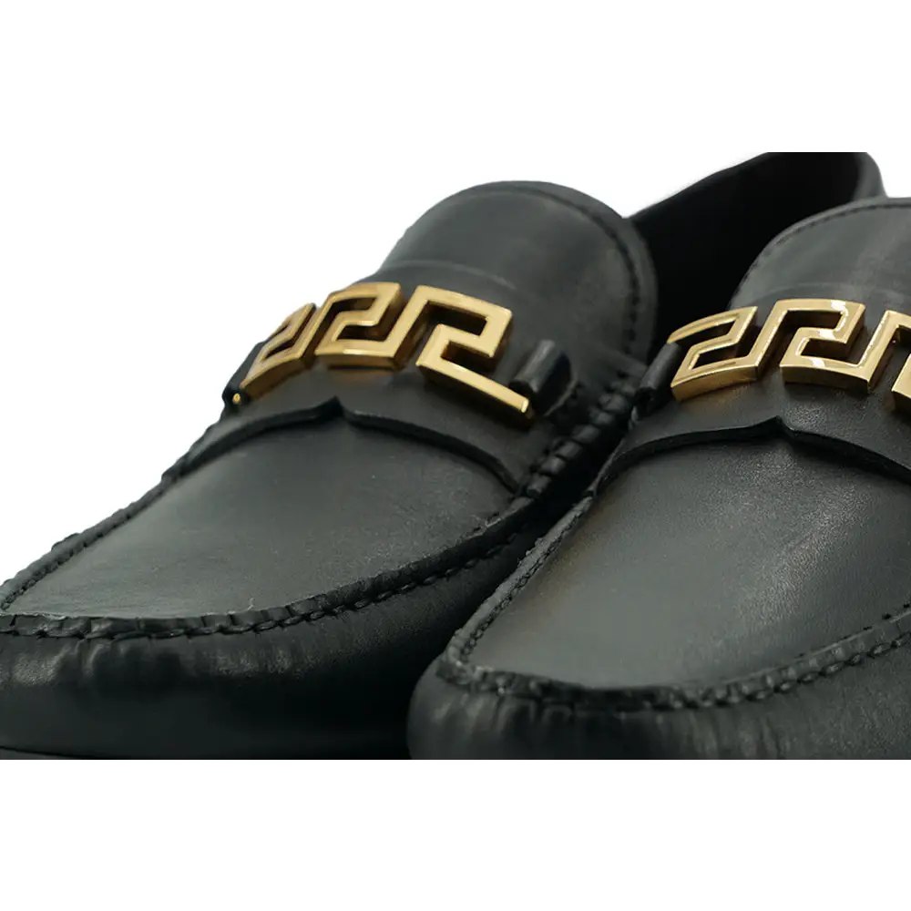 Versace Elegante Herren Loafers aus schwarzem Kalbsleder - EU39/US6