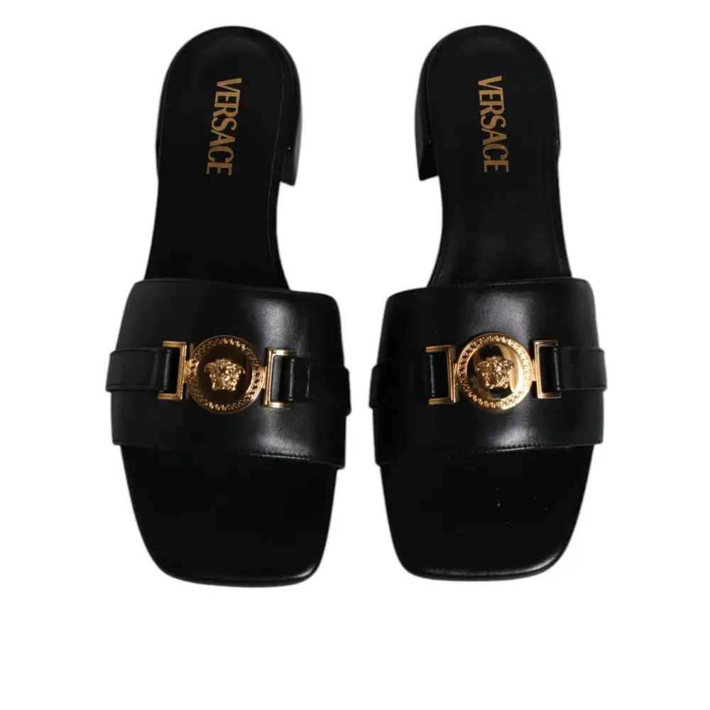 Versace Schwarz Leder Logo Plaque Slip On Slides Flats Schuhe