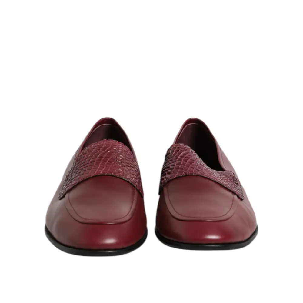 Dolce & Gabbana Burgunderfarbenes Kalbsleder Formelle Slipper