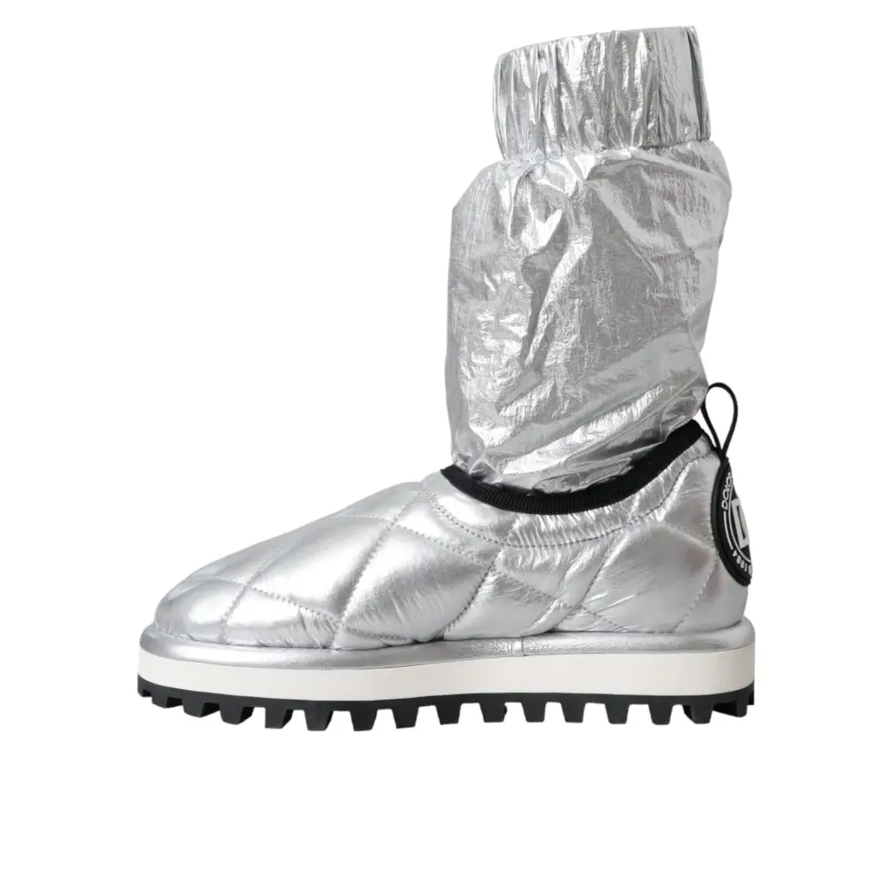 Dolce & Gabbana Metallic Silber gesteppt Logo Patch Stiefel Schuhe - EU39/US8.5