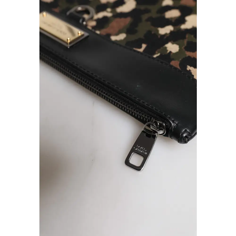 Dolce & Gabbana Multicolor Leopard Jacquard Print Logo Plaque Pouch Tasche