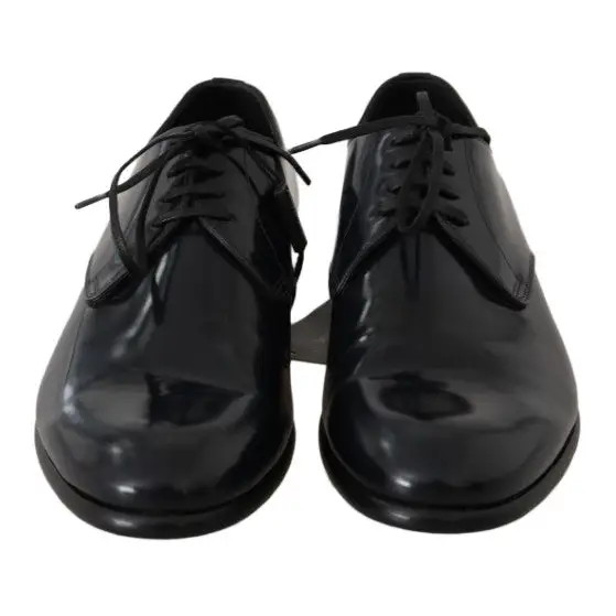 Dolce & Gabbana Polierte Derby-Schuhe aus blauem Leder - EU39/US6