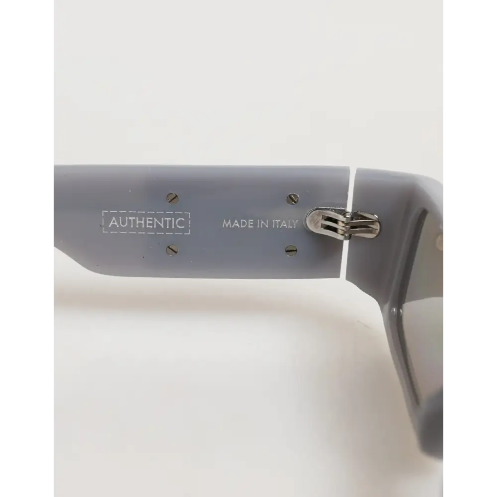 Dolce & Gabbana Re-Edition Sonnenbrille in Hellgrau