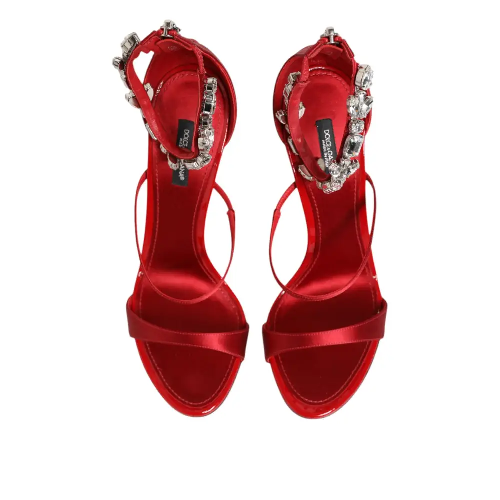 Dolce & Gabbana Rot Satin Kristalle Keira Sandalen Heels Schuhe
