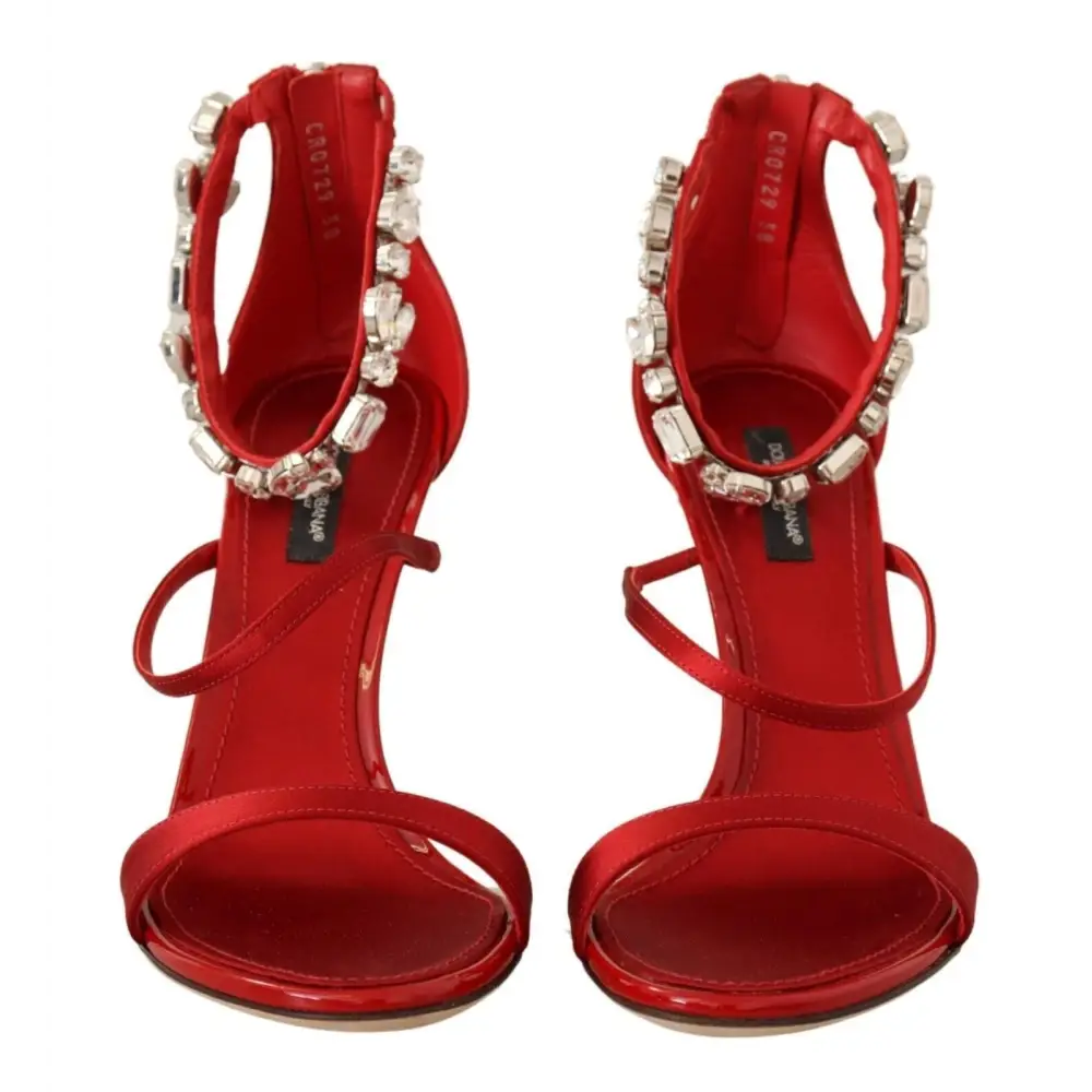 Dolce & Gabbana Rot Satin Kristalle Sandalen Keira Heels Schuhe - EU38/US7.5
