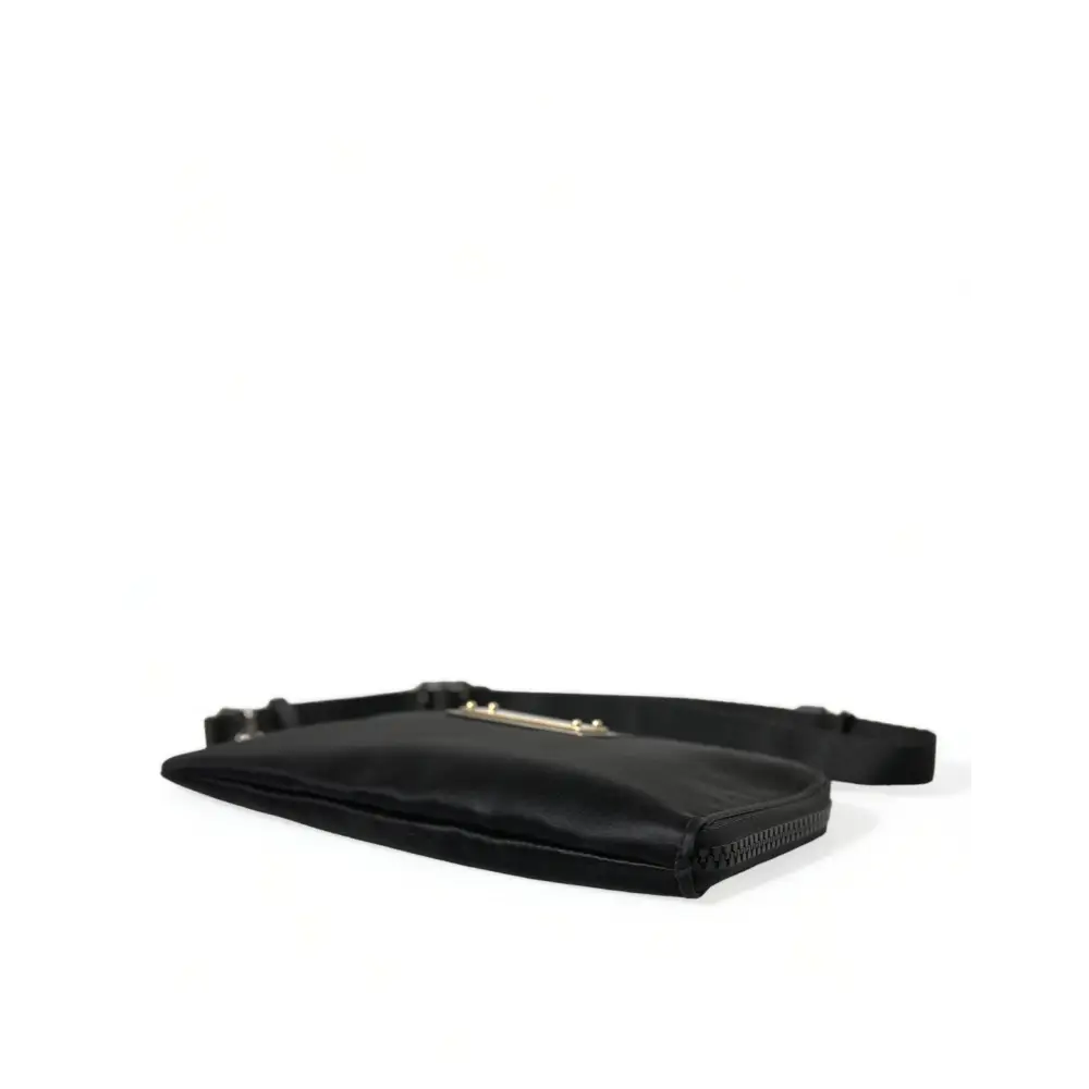 Dolce & Gabbana Schwarzes Nylon Logo Plaque Schlüsselanhänger Tasche Clutch