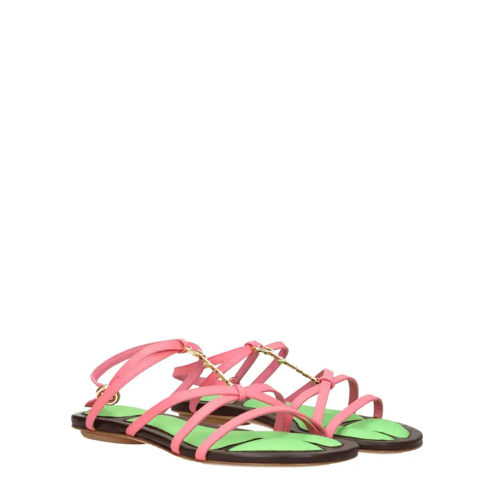 Jacquemus Flache Sandalen aus rosa Leder