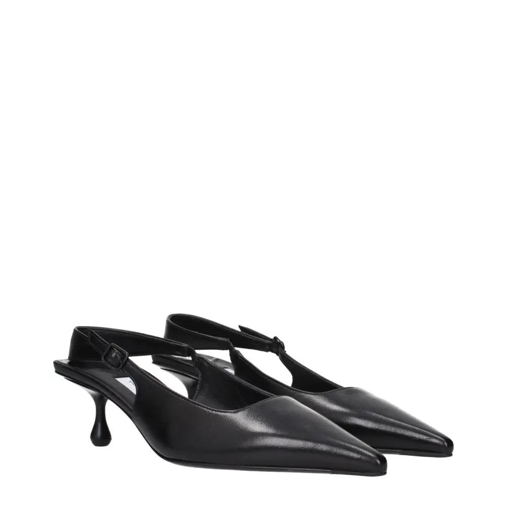 Jimmy Choo Flache Ledersandalen in Schwarz