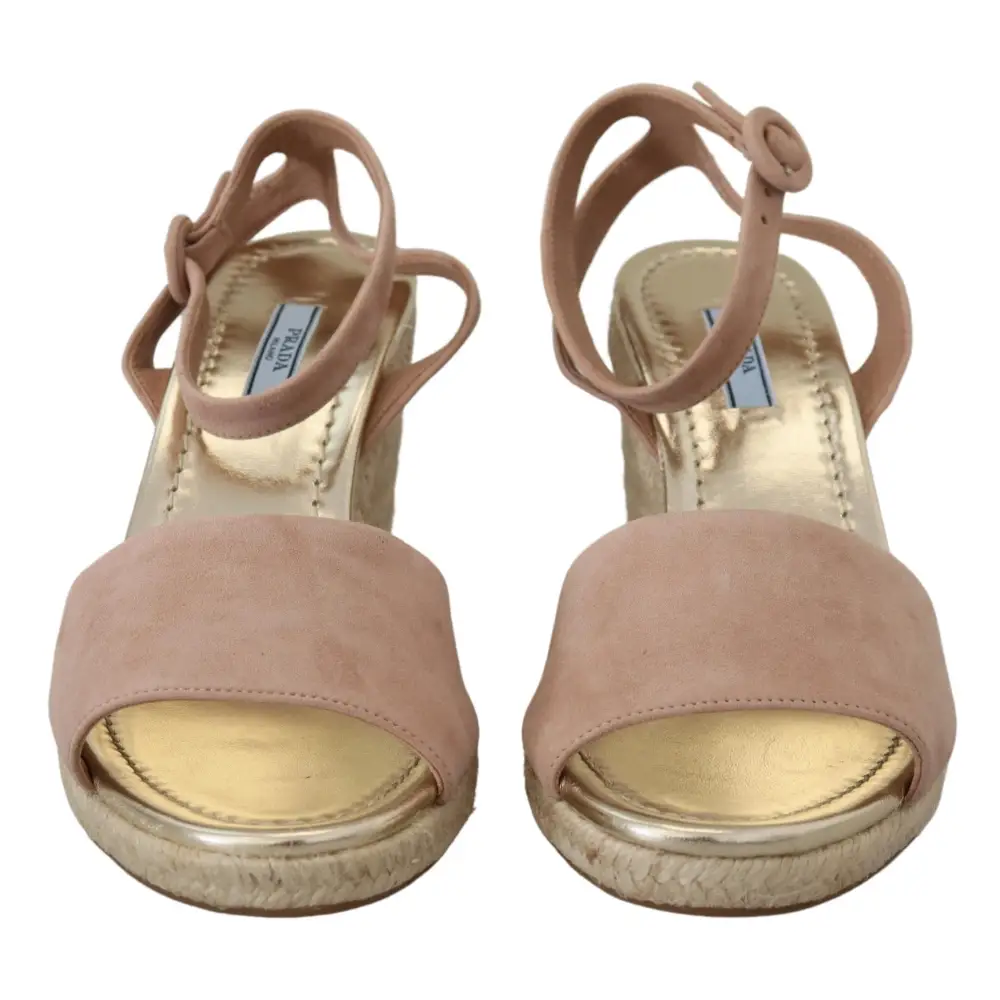 Prada Rosa Wildleder-Sandalen mit Knöchelriemen