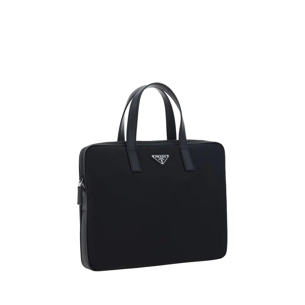 Prada Schultertasche aus schwarzem Polyamid