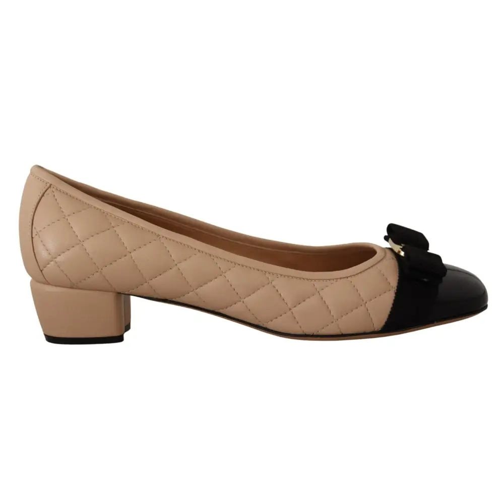 Salvatore Ferragamo Elegante gesteppte Lederpumps in Beige und Schwarz - EU36/US5.5
