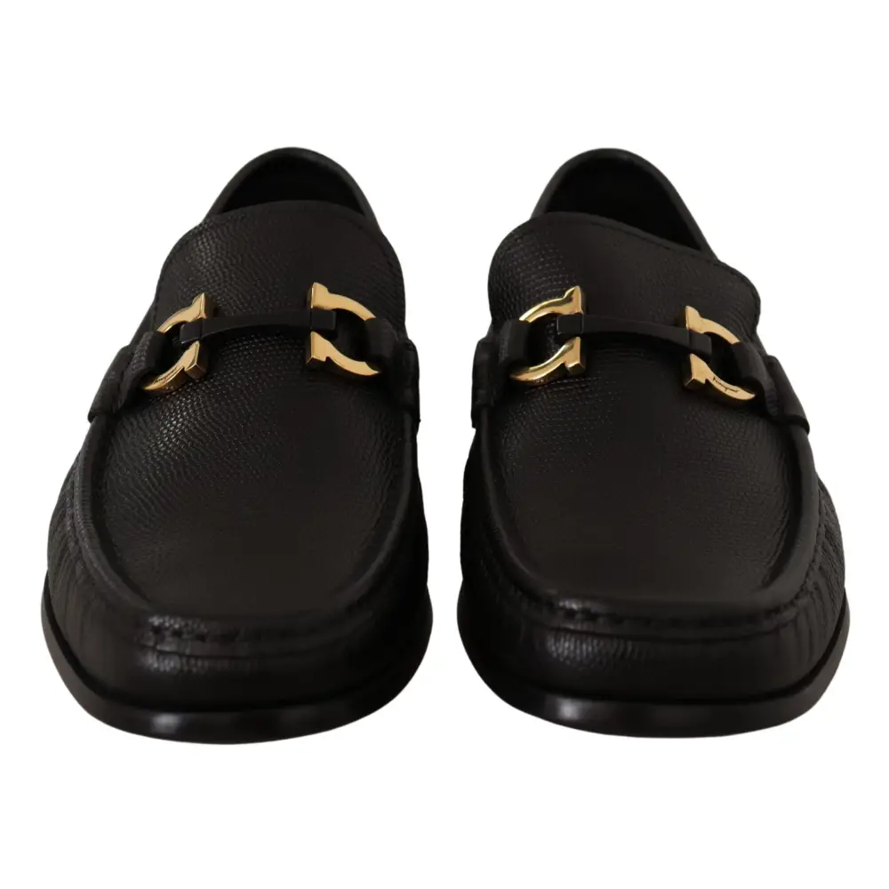 Salvatore Ferragamo Elegante Loafers aus schwarzem Kalbsleder
