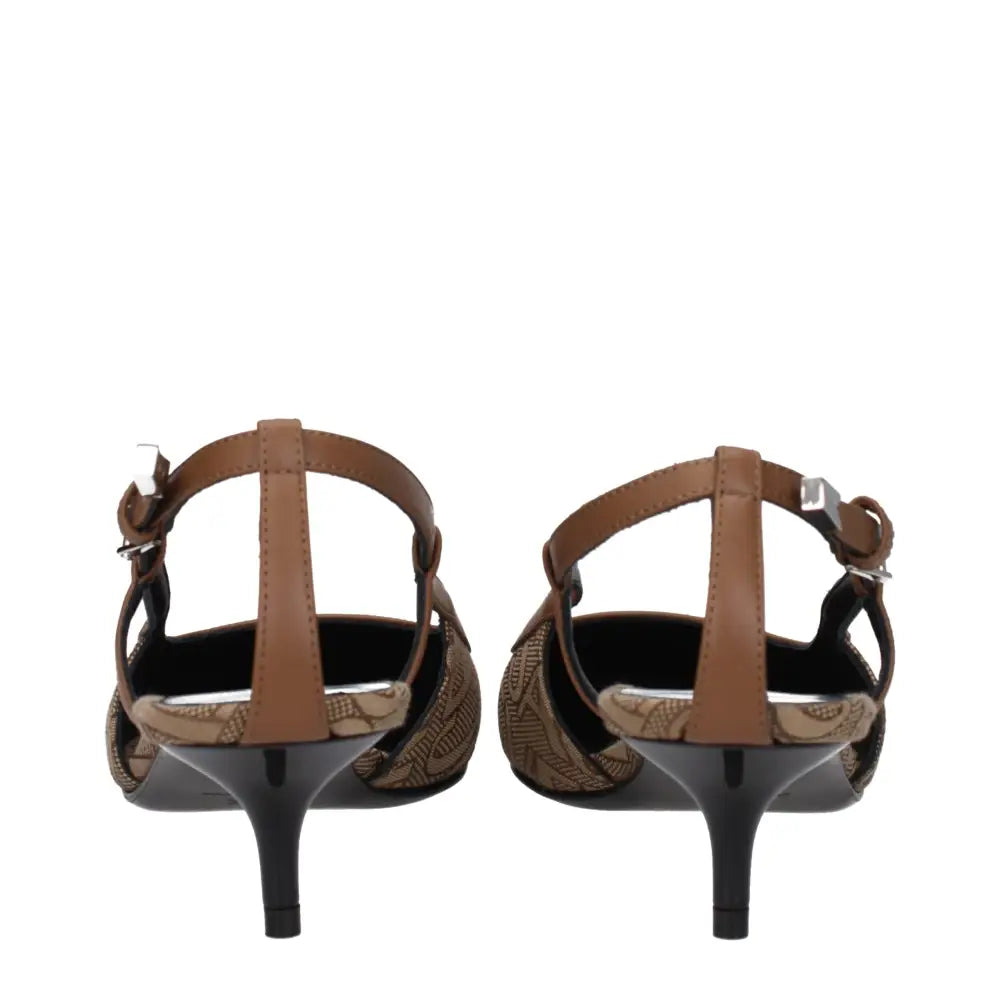 Versace Beigefarbene Stoffpumps mit mittlerem Absatz - EU36.5/US6.5