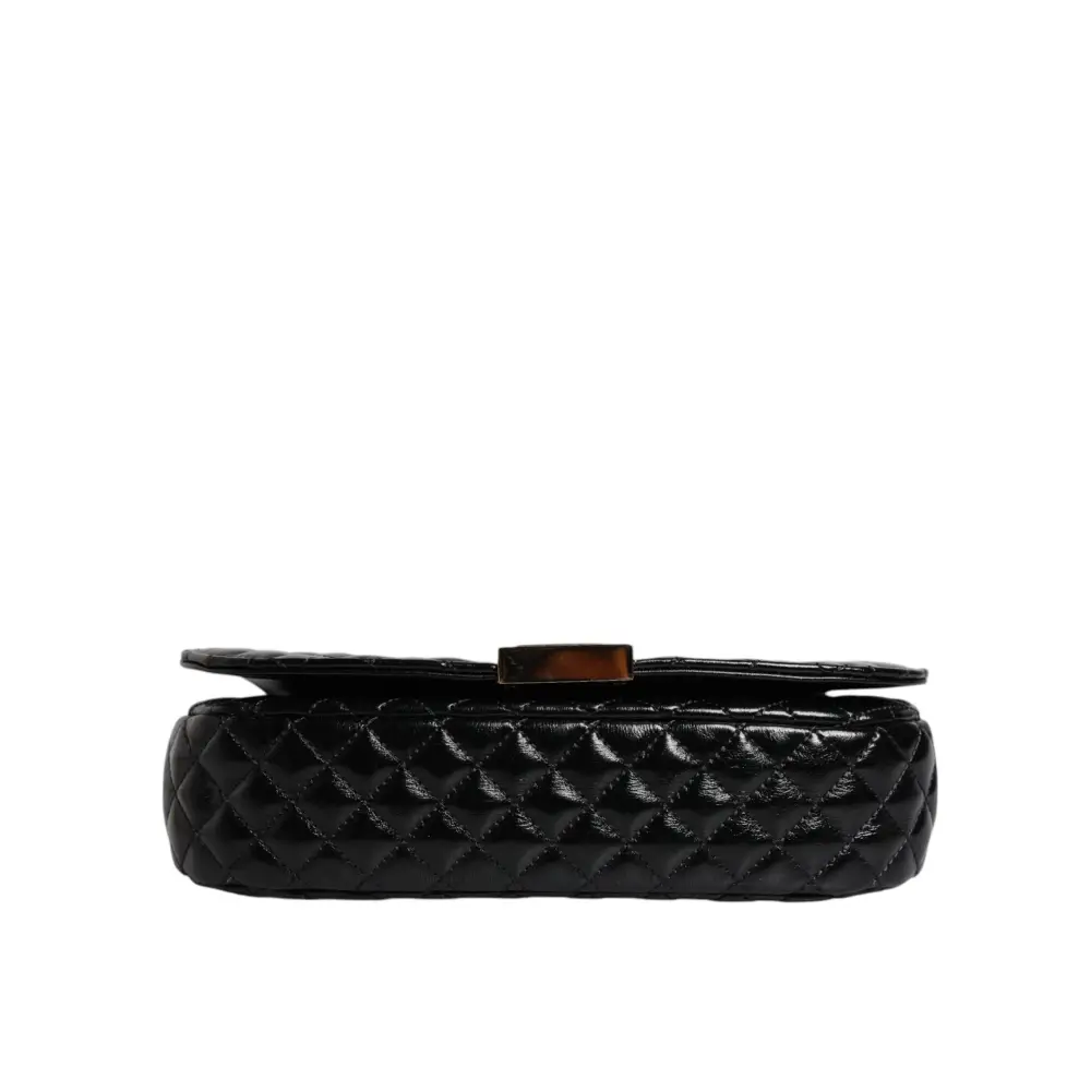 Versace Tasche mit gestepptem Schulterriemen aus schwarzem Kalbsleder